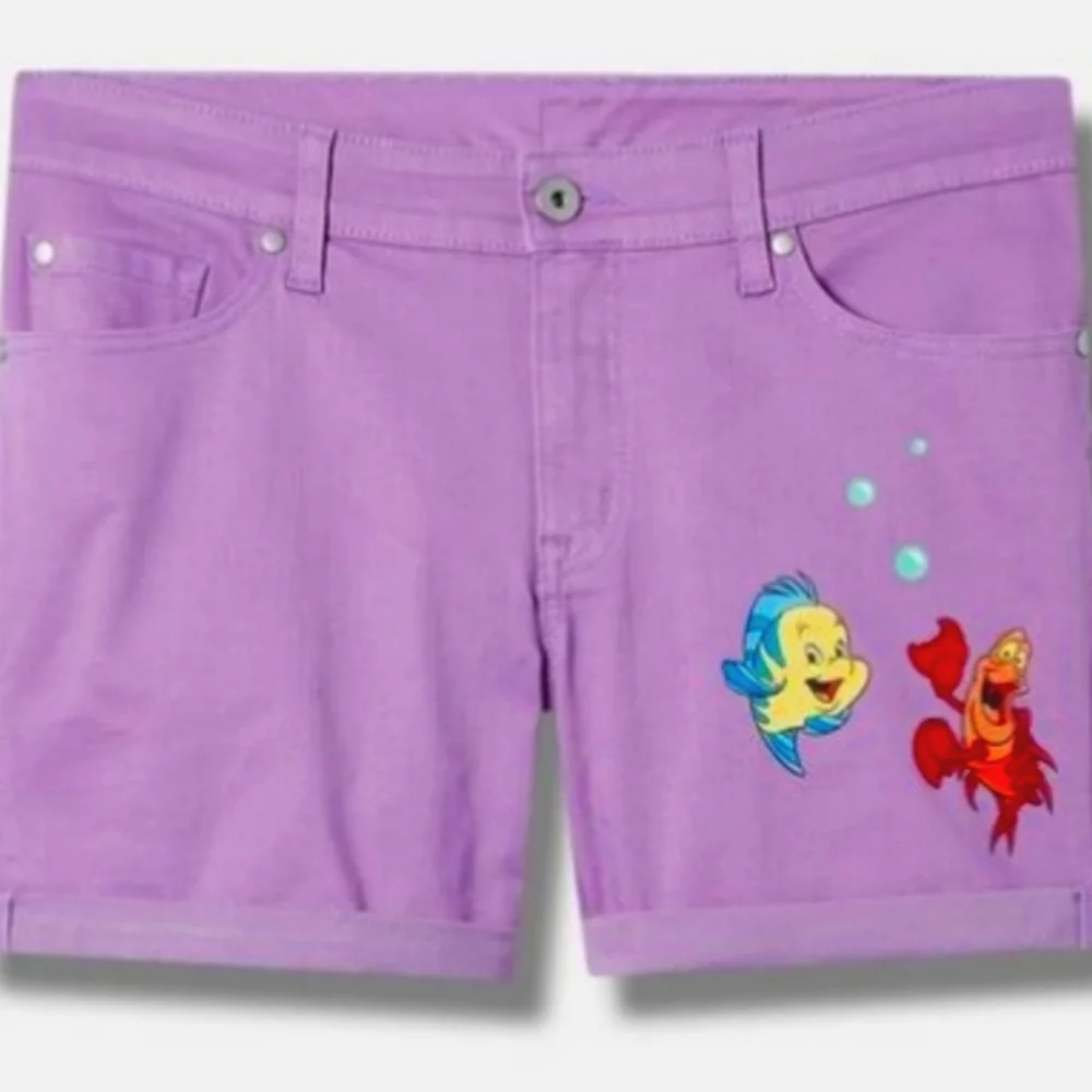 Torrid NWT Disney The Little Mermaid Flounder Mid Rise Denim Short Plus … - Picture 2 of 5